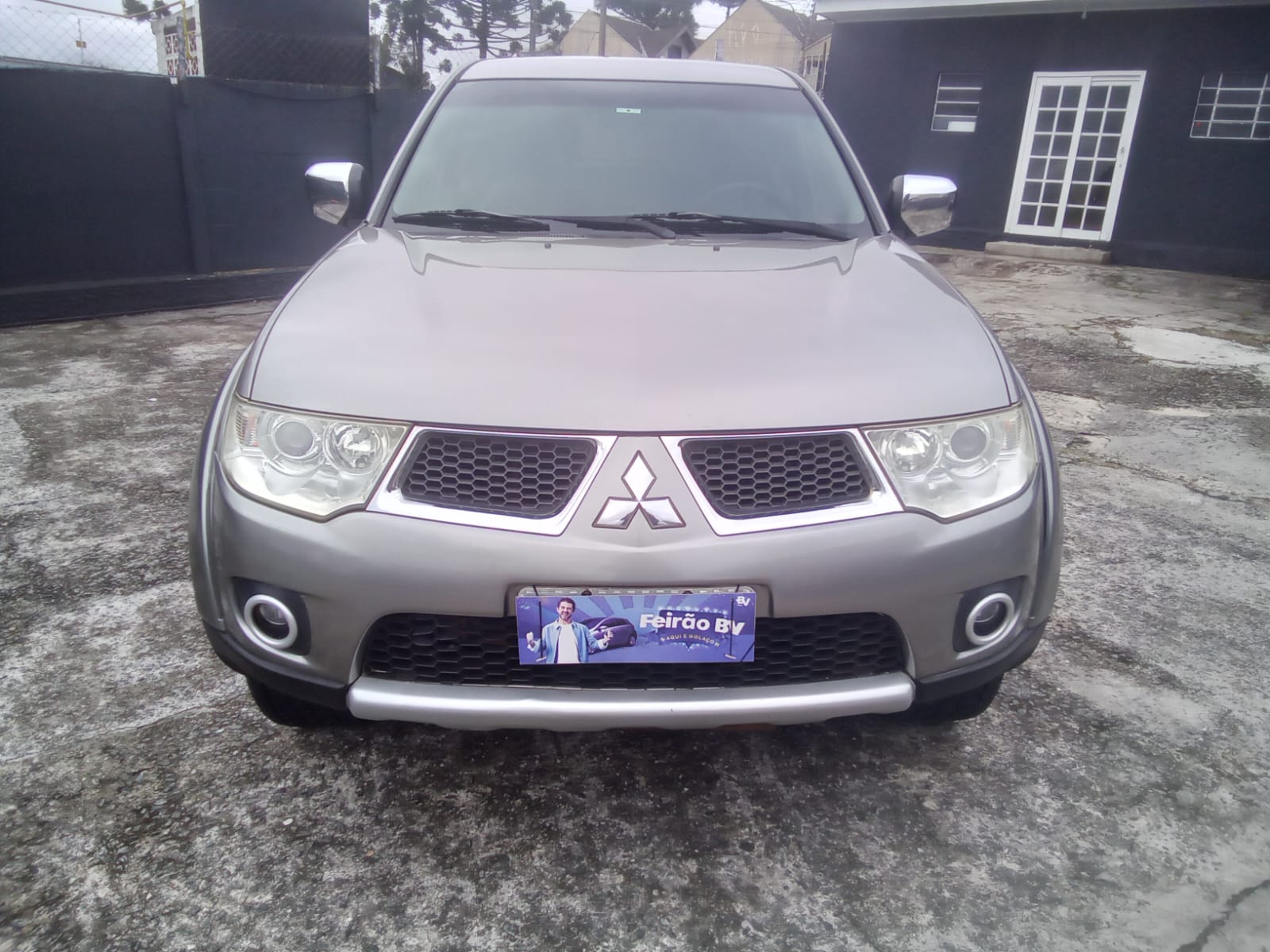 MITSUBISHI L200 TRITON 